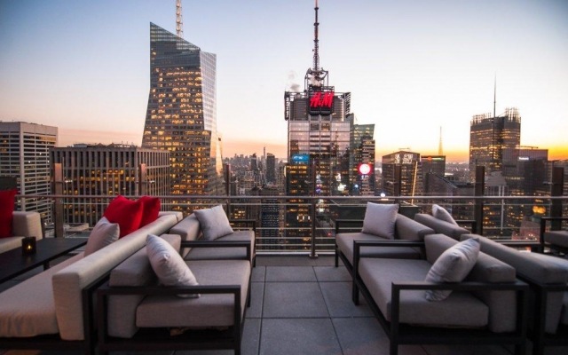 Bar 54 a New York Rooftop Bar 54 à New York Rooftop