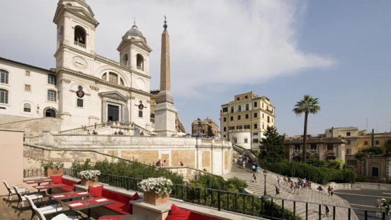 Il Palazzetto rooftop wine bar a Rome Il Palazzetto rooftop wine bar à Rome