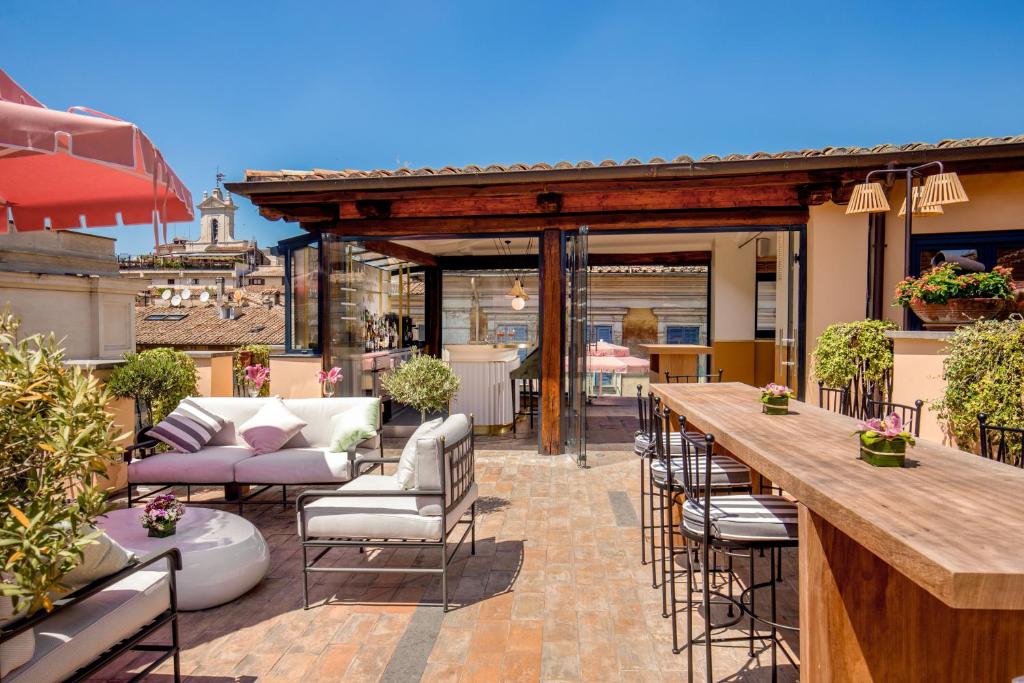Rooftop La Terrazza du 9 Hotel Cesari Rooftop La Terrazza du 9 Hotel Cesàri
