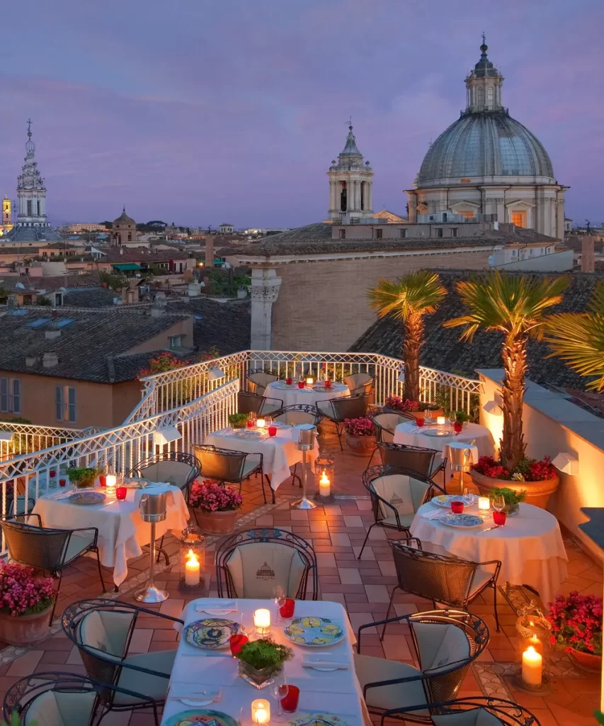 vue panoramique sur Rome au rooftop Mater terrae