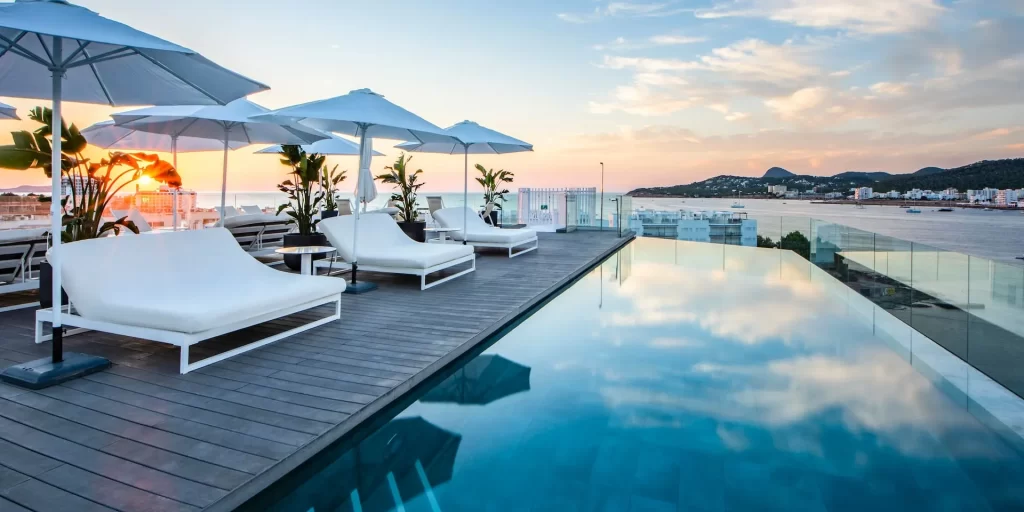 Rooftop Nine a Ibiza piscine Rooftop Nine à Ibiza piscine
