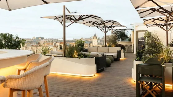 Rooftop Bar Dame Des Arts Paris