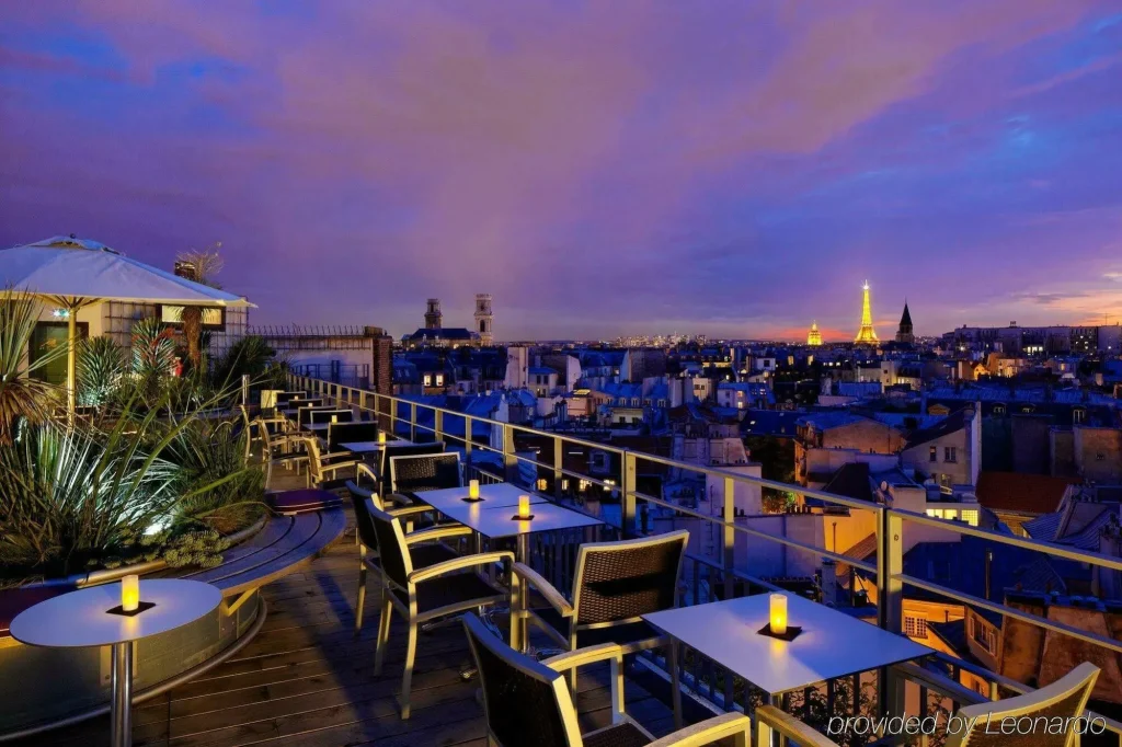 dame-des-arts-rooftop-bar-paris