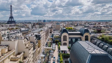 peninsula-rooftop-paris