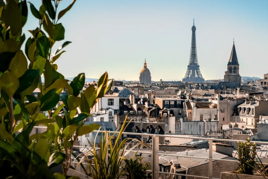 vue du rooftop bar Dame des Arts Paris