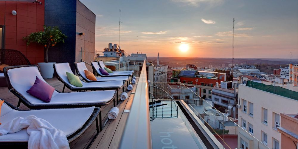 Rofftop piscine Hotel Indigo Madrid Gran Via