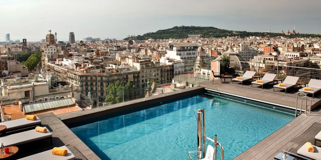 Rooftop Piscine Barcelone NH Collection Barcelona Gran Hotel Calderon Rooftop Piscine Barcelone NH Collection Barcelona Gran Hotel Calderon