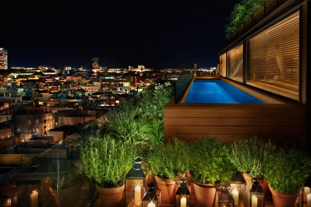The Roof au Barcelona EDITION The Roof au Barcelona EDITION