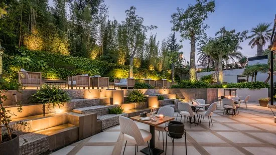 Air by BREATHE Rooftop Bar Puerto Jose Banus Air by BREATHE Rooftop Bar - Puerto Jose Banus